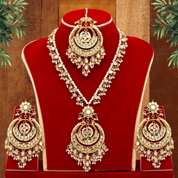 Kundan Mirror Necklaces Set - Picture 2 of 2